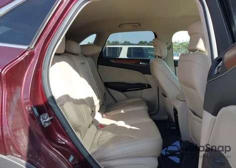 2017 Lincoln Mkc Select z USA, uszkodzony, nr VIN 5LMCJ2C90HUL15457